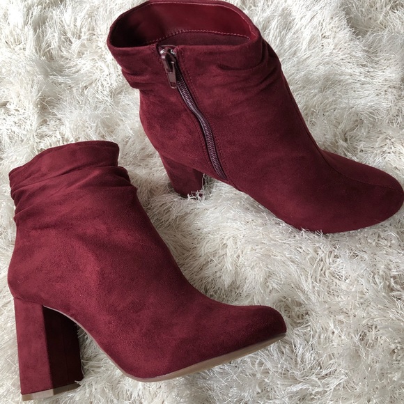 ‼️PRICE IS FIRM‼️Chunky heel toe ankle boots - Picture 2 of 5